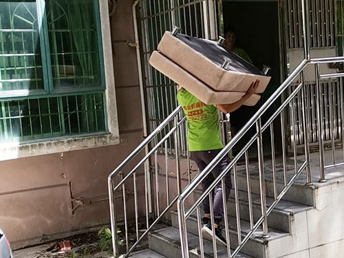 搬家行李打包技巧和吉日选择